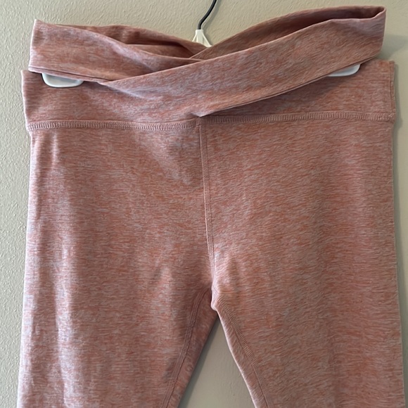 Beyond Yoga East Bound Spacedye Legging - Size M peach pink light tan pants soft - Picture 5 of 5